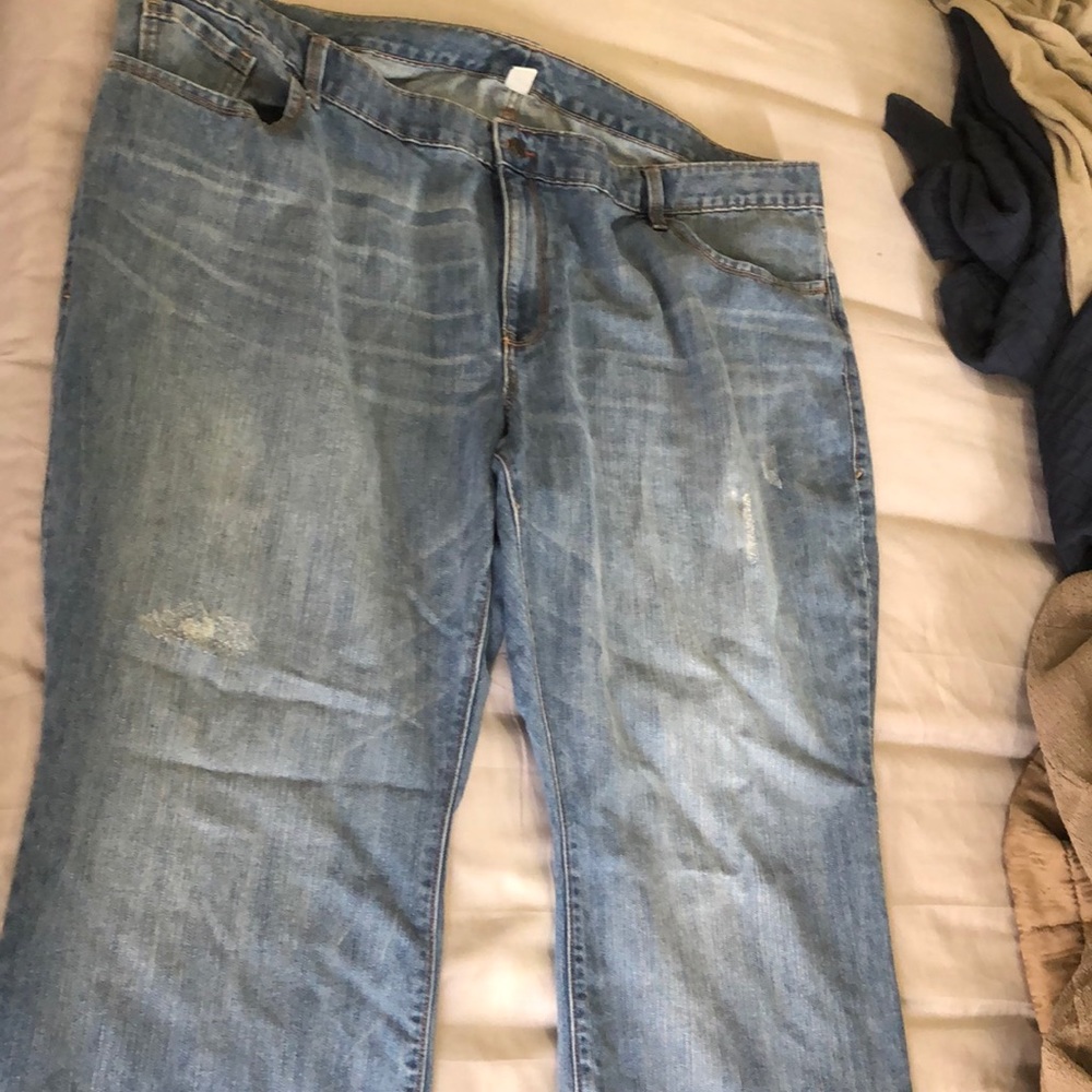 Old Navy size 26 light wash distressed jeans